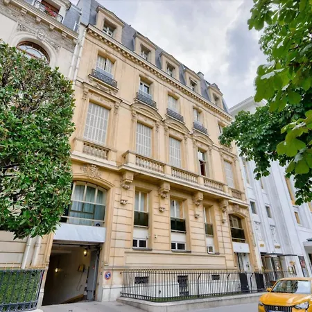 2 Br Montaigne Tour Eiffel Apartment